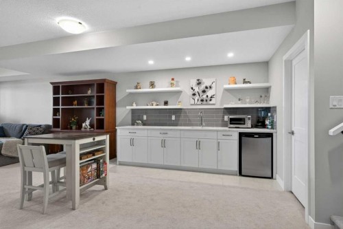 206 Crestridge Common Sw, Calgary, AB - Indoor