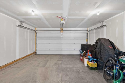 79 Auburn Meadows Street Se, Calgary, AB - Indoor Photo Showing Garage