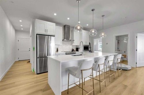 2216-200 Seton Circle Se, Calgary, AB - Indoor Photo Showing Kitchen With Upgraded Kitchen