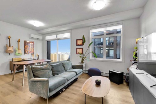 2216-200 Seton Circle Se, Calgary, AB - Indoor Photo Showing Other Room