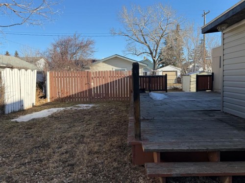 234 9 Street, Beiseker, AB - Outdoor