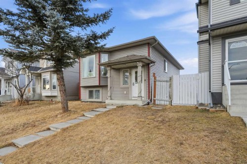 80 Taradale Drive South, Calgary, AB - Outdoor