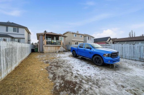 80 Taradale Drive South, Calgary, AB - Outdoor With Exterior
