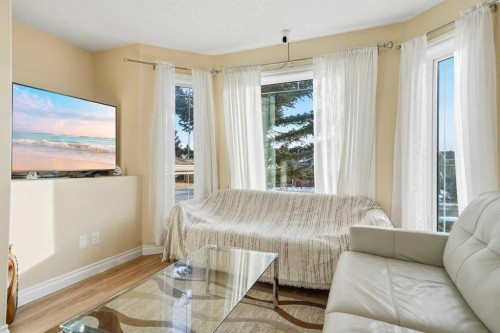 80 Taradale Drive South, Calgary, AB - Indoor