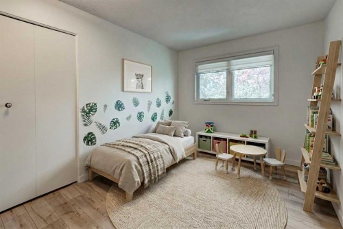 17 Millrise Lane Sw, Calgary, AB - Indoor Photo Showing Bedroom