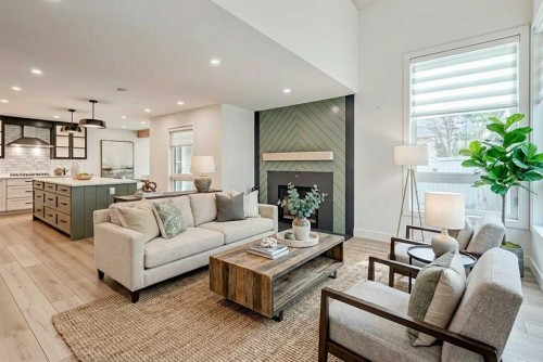 17 Millrise Lane Sw, Calgary, AB - Indoor Photo Showing Living Room