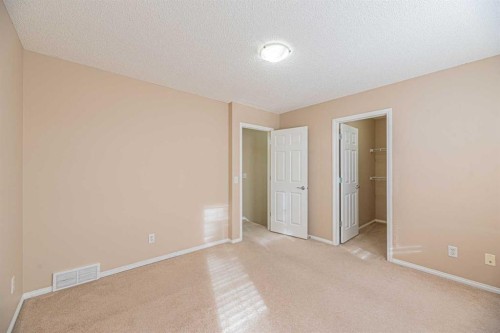 427 Saddlebrook Way Ne, Calgary, AB - Indoor Photo Showing Other Room