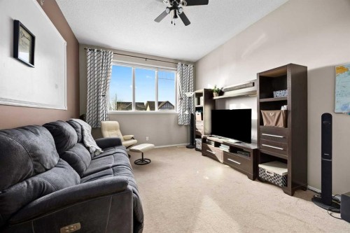 73 Sunset Heights, Cochrane, AB - Indoor