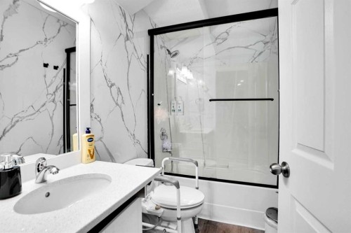119 Panton Landing Nw, Calgary, AB - Indoor Photo Showing Bathroom