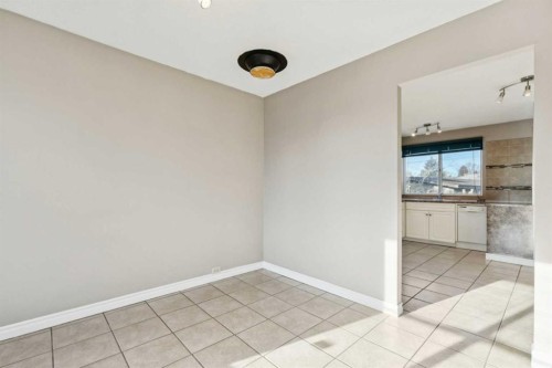 248 Huntcroft Road Ne, Calgary, AB - Indoor Photo Showing Other Room