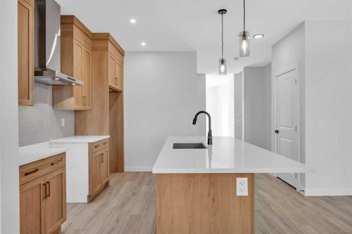 26 Versant Path Sw, Calgary, AB - Indoor Photo Showing Kitchen