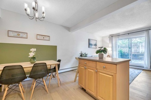 103-222 5 Avenue Ne, Calgary, AB - Indoor