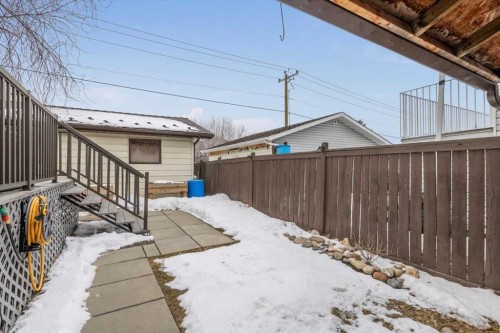 1399 Berkley Drive Nw, Calgary, AB - Outdoor With Deck Patio Veranda With Exterior