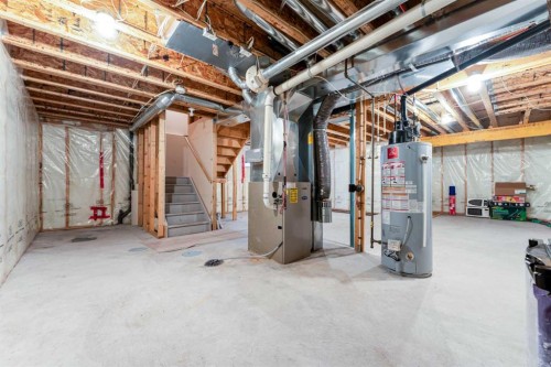 10 Everglen Crescent Sw, Calgary, AB - Indoor Photo Showing Basement