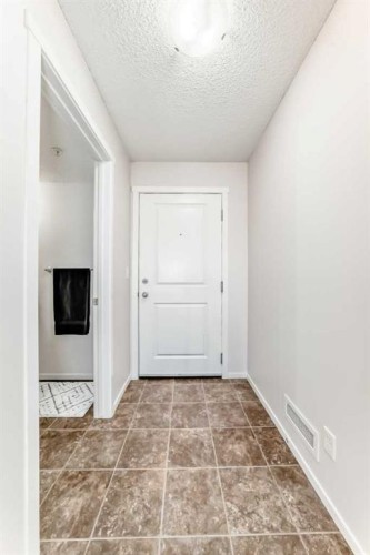 2324-81 Legacy Boulevard Se, Calgary, AB - Indoor Photo Showing Other Room