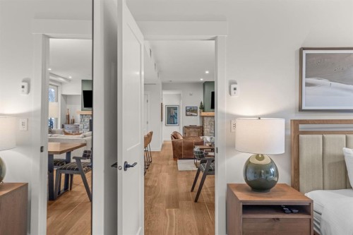 313-1408 Spring Creek Gate, Canmore, AB - Indoor Photo Showing Other Room