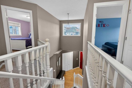 69 Elkton Way Sw, Calgary, AB - Indoor Photo Showing Other Room