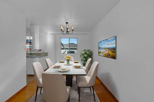 1980 Cottonwood Crescent Se, Calgary, AB - Indoor Photo Showing Dining Room