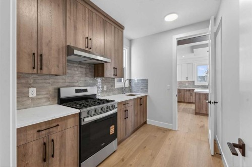 202 Kinniburgh Loop, Chestermere, AB 