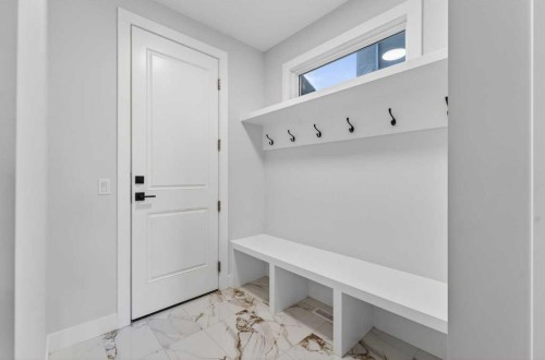 202 Kinniburgh Loop, Chestermere, AB 