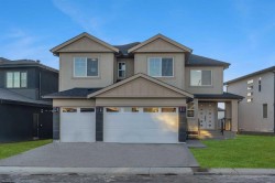 202 Kinniburgh Loop  Chestermere, AB T1X 2S7