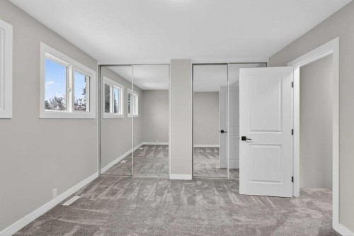 127 Lynnview Way Se, Calgary, AB 