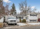 127 Lynnview Way Se, Calgary, AB 