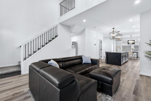 413 Belmont Park Sw, Calgary, AB 