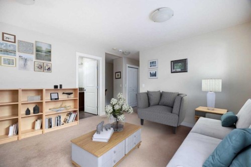 140 Heron Place, Fort Mcmurray, AB - Indoor Photo Showing Living Room