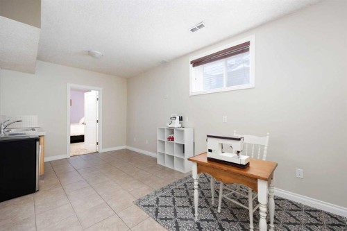 140 Heron Place, Fort Mcmurray, AB - Indoor Photo Showing Other Room