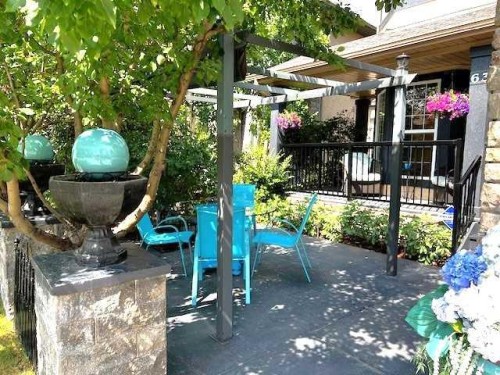 63 Discovery Ridge Circle Sw, Calgary, AB - Outdoor