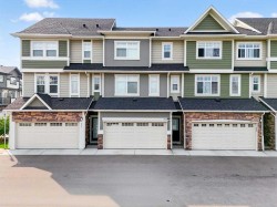 405 Wentworth Row SW Calgary, AB T3H 1W7