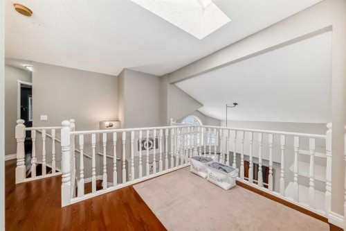 188 Hidden Ranch Crescent Nw, Calgary, AB - Indoor Photo Showing Other Room