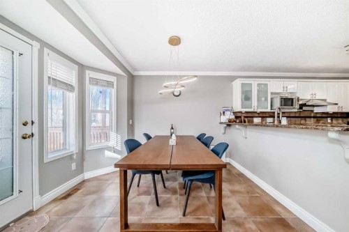 188 Hidden Ranch Crescent Nw, Calgary, AB - Indoor Photo Showing Dining Room