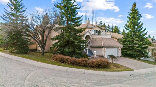 15 Patterson Drive Sw, Calgary, AB - Outdoor