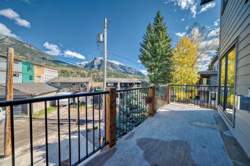 115-1330 1St Avenue, Canmore, AB - Outdoor