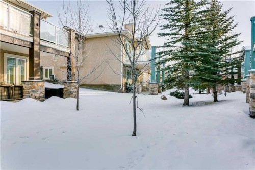56 Discovery Woods Villas Sw, Calgary, AB - Outdoor