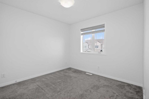 82 Osborne Common Sw, Airdrie, AB - Indoor Photo Showing Other Room