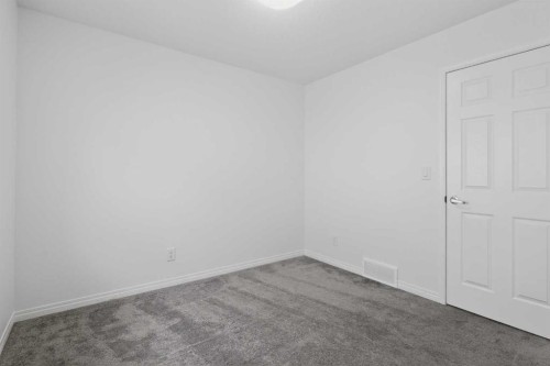 82 Osborne Common Sw, Airdrie, AB - Indoor Photo Showing Other Room