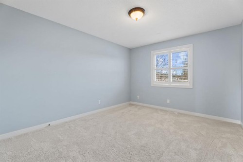 15 Cranleigh Way Se, Calgary, AB - Indoor Photo Showing Other Room