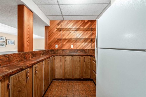 9536 Oakmount Drive Sw, Calgary, AB - Indoor