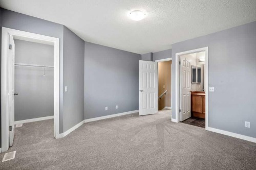 230 Elgin Place Se, Calgary, AB - Indoor