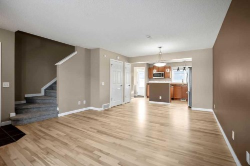 230 Elgin Place Se, Calgary, AB - Indoor