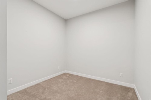 412-700 Shawnee Square Sw, Calgary, AB - Indoor Photo Showing Other Room