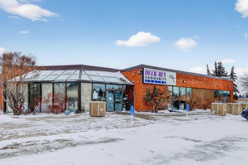 196 Deersaxon Circle Se, Calgary, AB - Outdoor