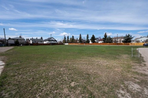 346 Parkview Estates, Strathmore, AB 