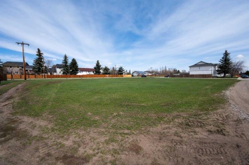 346 Parkview Estates, Strathmore, AB 