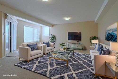 256 Hampstead Road Nw, Calgary, AB - Indoor Photo Showing Living Room