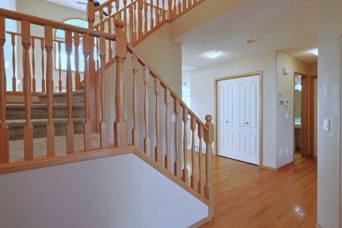 256 Hampstead Road Nw, Calgary, AB - Indoor Photo Showing Other Room