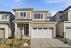 123 Cityside Crescent NE Calgary, AB T3N 2N4